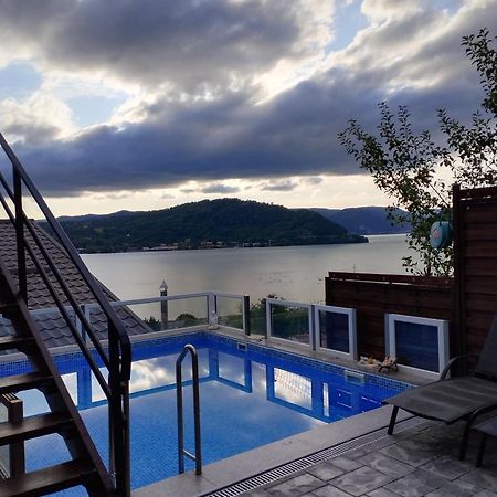 Casa Clau Cazare Orşova Exterior foto