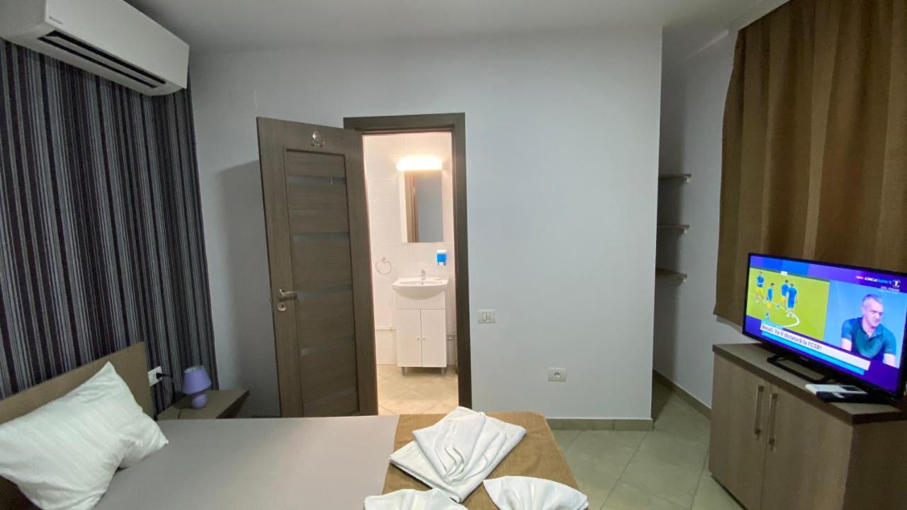 Casa Clau Cazare Orşova Exterior foto
