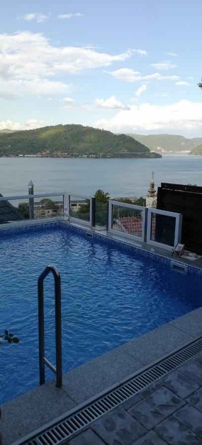 Casa Clau Cazare Orşova Exterior foto